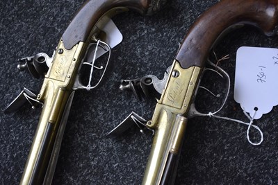 Lot 378 - A SCARCE PAIR OF 18TH CENTURY FLINTLOCK WATERS PATENT BLUNDERBUSS PISTOLS