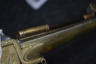 Lot 378 - A SCARCE PAIR OF 18TH CENTURY FLINTLOCK WATERS PATENT BLUNDERBUSS PISTOLS