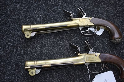 Lot 378 - A SCARCE PAIR OF 18TH CENTURY FLINTLOCK WATERS PATENT BLUNDERBUSS PISTOLS