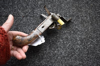 Lot 387 - AN 18TH CENTURY FLINTLOCK TINDER LIGHTER