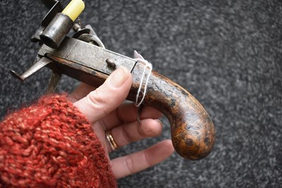 Lot 387 - AN 18TH CENTURY FLINTLOCK TINDER LIGHTER
