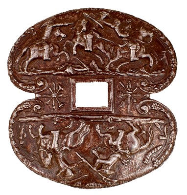 Lot 652 - AN 18TH CENTURY SMALL-SWORD GUARD
