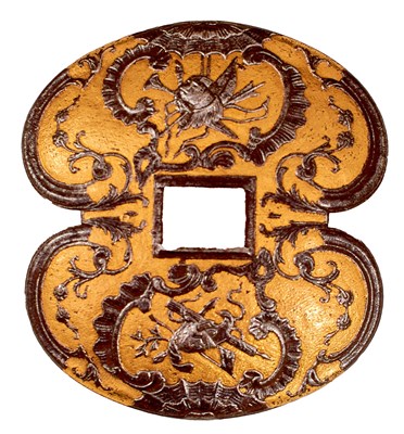Lot 653 - AN 18TH CENTURY CONTINENTAL SMALL-SWORD GUARD