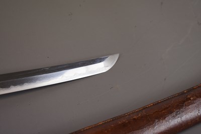 Lot 10 - A WAKIZASHI
