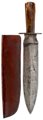 Lot 798 - A LARGE VICTORIAN BOWIE OR HUNTING KNIFE
