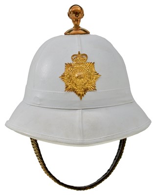 Lot 723 - AN EIIR ROYAL MARINES PITH HELMET TO SERGEANT EDWARD BURNELL MBE ROYAL MARINE COMMANDOS