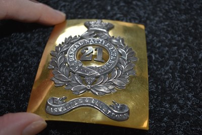 Lot 733 - AN OFFICER'S SHOULDER BELT PLATE TO THE 21ST BENGAL NATIVE INFANTRY