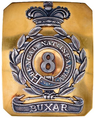 Lot 735 - AN OFFICER'S SHOULDER BELT PLATE TO THE 8TH BENGAL NATIVE INFANTRY