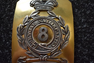 Lot 735 - AN OFFICER'S SHOULDER BELT PLATE TO THE 8TH BENGAL NATIVE INFANTRY