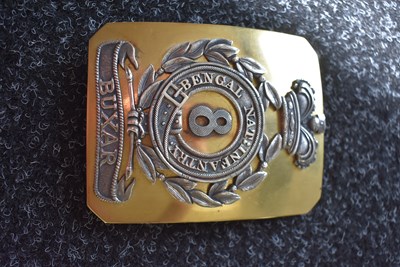 Lot 735 - AN OFFICER'S SHOULDER BELT PLATE TO THE 8TH BENGAL NATIVE INFANTRY