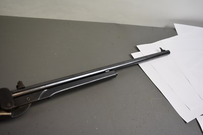 Lot 408 - A GOOD .177 CALIBRE ANTIQUE BSA STANDARD AIR RIFLE