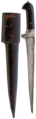Lot 482 - A 19TH CENTURY AFGHAN PESH-KABZ OR DAGGER