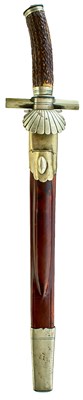 Lot 8 - A 19TH CENTURY GERMAN HUNTING HANGER