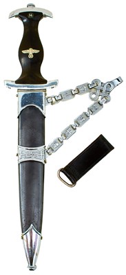 Lot 21 - A THIRD REICH SS OFFICER'S CHAINED DAGGER