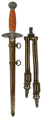Lot 30 - A THIRD REICH LUFTWAFFE SECOND PATTERN OFFICER'S DAGGER