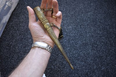 Lot 82 - A HUNGARIAN AIRFORCE OFFICER'S DAGGER