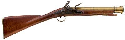 Lot 185 - A BRASS BARRELLED FLINTLOCK BLUNDERBUSS