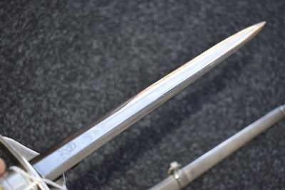 Lot 76 - A THIRD REICH GOVERNMENT OFFICIALS DAGGER