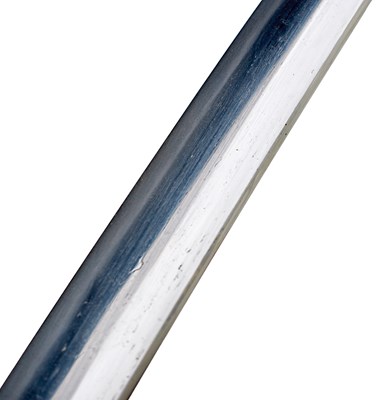 Lot 21 - A WAKIZASHI