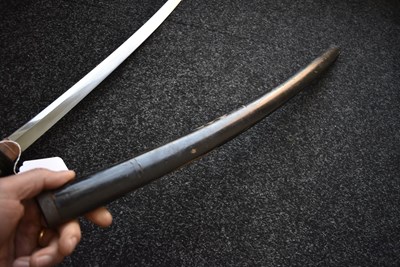 Lot 21 - A WAKIZASHI