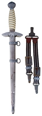 Lot 778 - A THIRD REICH 2ND PATTERN LUFTWAFFE OFFICER'S DAGGER AND STRAPS