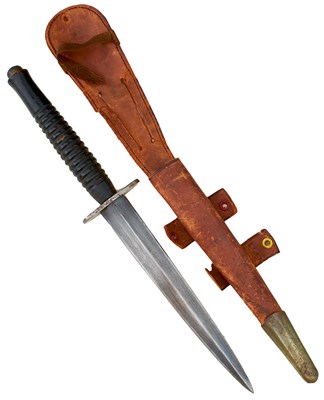 Lot 600 - A SCARCE FAIRBAIRN SYKES THIRD PATTERN WOOD GRIPPED RAF COMMANDO KNIFE