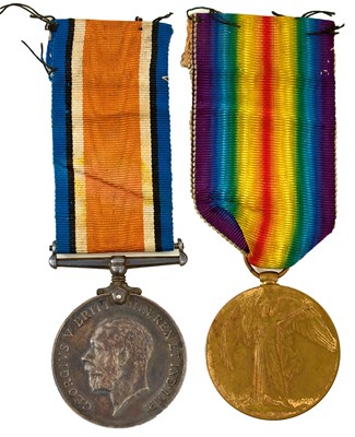 Lot 639 - FIRST WAR PAIR OF MEDALS TO 2ND LIEUTENANT G. H. T. HUNT