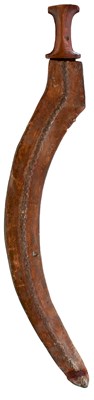 Lot 70 - A 19TH CENTURY ABYSSIANIAN SWORD OR SHOTEL