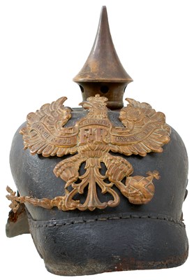Lot 816 - A FIRST WAR PERIOD IMPERIAL GERMAN PRUSSIAN INFANTRY PICKELHAUBE