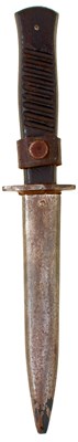 Lot 796 - TWO WORLD WAR I GERMAN TRENCH KNIVES