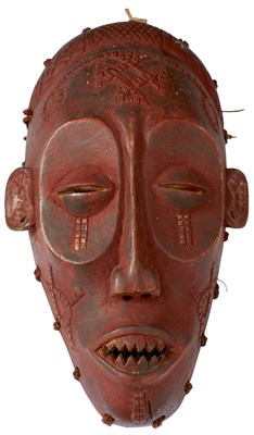 Lot TRIBAL ART - AN ANGOLAN CHOKWE MASK