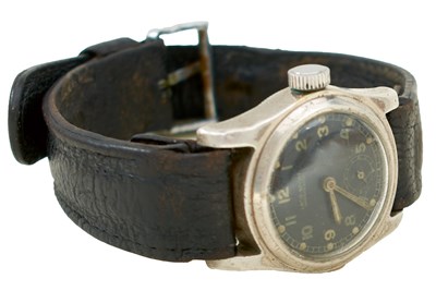 Lot 841 - A THIRD REICH U-BOAT CREW WATCH