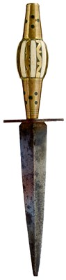 Lot 251 - A SPANISH PLUG BAYONET