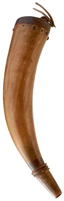 Lot 516 - A 19TH CENTURY CONTINENTAL POWDER HORN