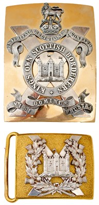Lot 671 - A KING'S OWN SCOTTISH BORDERERS OFFICER'S SHOULDER BELT PLATE