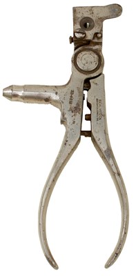 Lot 419 - A WINCHESTER 32-40 FIELD RELOADING TOOL