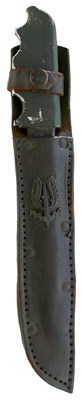 Lot 608 - A THEATRE MADE SAS FIGHTING KNIFE