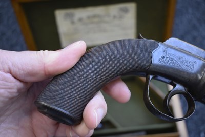Lot 351 - A SCARCE 54-BORE FOUR-BARRELLED PERCUSSION PEPPERBOX REVOLVER BY REILLY