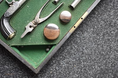 Lot 334 - A CASED PAIR OF 54-BORE FRENCH PERCUSSION BOXLOCK RIFLED POCKET PISTOLS