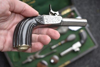 Lot 334 - A CASED PAIR OF 54-BORE FRENCH PERCUSSION BOXLOCK RIFLED POCKET PISTOLS