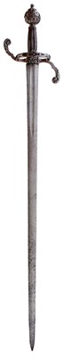 Lot 235 - A MID-17TH CENTURY DUTCH BROADSWORD FOR AN OFFICER OF THE AMSTERDAM TOWN GUARD