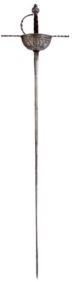 Lot 225 - A 17TH CENTURY NEOPOLITAN CUP HILT RAPIER