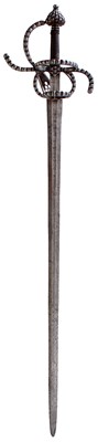 Lot 237 - A FINE 17TH CENTURY GERMAN SWORD RAPIER