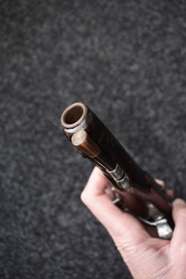 Lot 317 - A 32-BORE FLINTLOCK TRAVELLING PISTOL BY SMITH