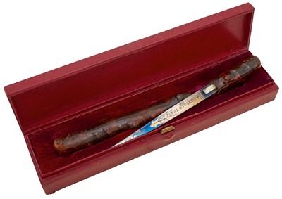 Lot 666 - AN EARLY 20TH CENTURY NOVELTY LETTER OPENER IN THE FORM OF A MINIATURE SWORD STICK OR BATON