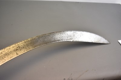 Lot 49 - AN EARLY 19TH CENTURY INDIAN TROPHY SWORD