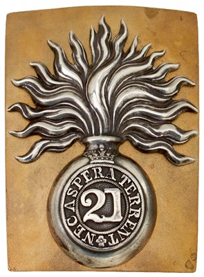 Lot 613 - A SCOTTISH 21ST (ROYAL NORTH BRITISH FUSILIERS) REGIMENT OFFICER'S SHOULDER BELT PLATE