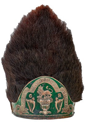 Lot 551 - AN EXTREMELY RARE 18TH CENTURY IRISH REGIMENT OFFICER'S MITRE CAP