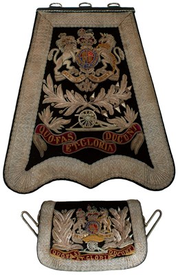Lot 631 - A VICTORIAN ROYAL ARTILLERY OFFICER'S FULL DRESS SABRETACHE AND CARTRIDGE POUCH