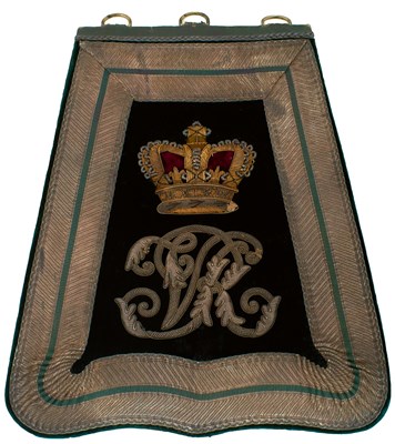 Lot 632 - A VICTORIAN ROYAL BUCKS YEOMANRY CAVALRY OFFICER'S FULL DRESS SABRETACHE